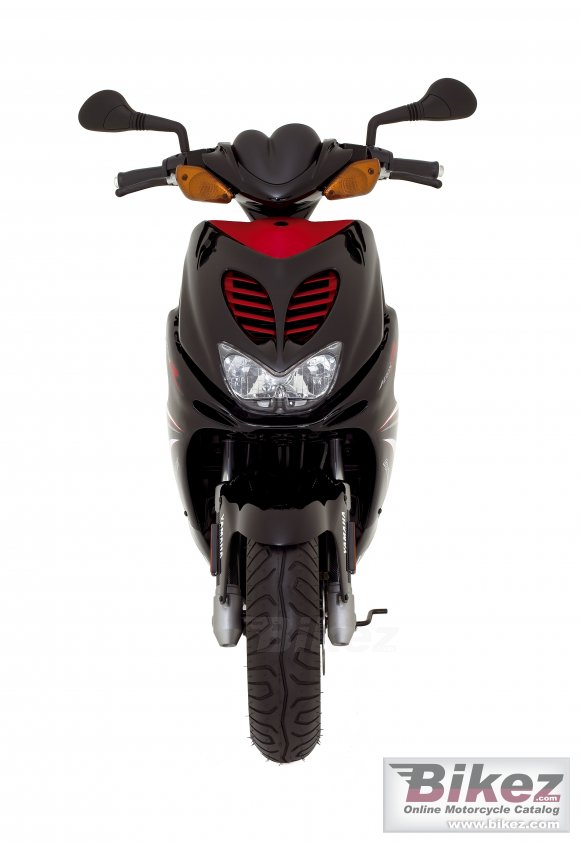 thumbnail image 2 of TNT Neutral Black Shield For Yamaha Aerox / R 50 (1997-2007) - OE Replacement 366752 2 of 6
